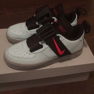 AIR FORCE 1 UTILITY GRADE SCHOOL